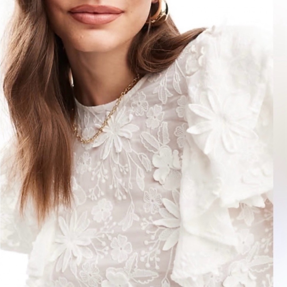 House of Harlow 1960 Floral Applique Puff Sleeve Top, Size Small Retail $148